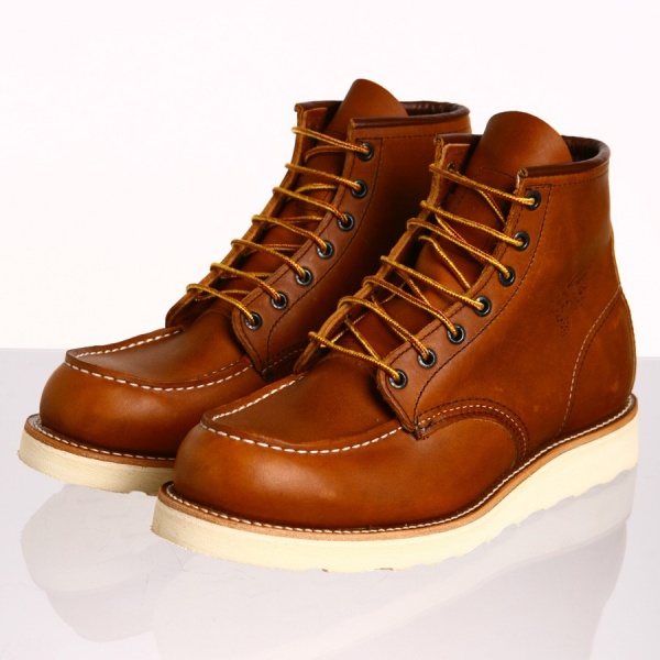 [Image: red-wing-shoes-classic-moc-toe-boot-01.jpg]
